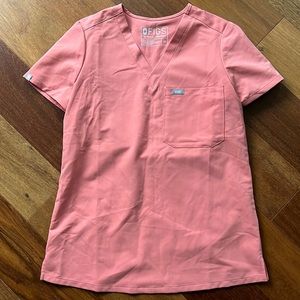 coral catarina one-pocket scrub top